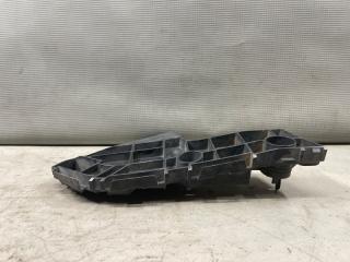 Крепление бампера правое переднее Toyota VOXY ZRR70 52116-28160 2 ракурс