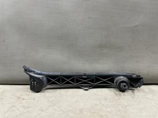 Крепление бампера правое переднее Toyota ISIS ZGM10 52115-44070 3 ракурс
