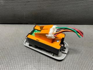 Пульт стеклоподъемника правый передний Mazda BONGO FRIENDEE SGLR, SG5W, SGEW, SGL5 WL-T S54N6635052 4 ракурс