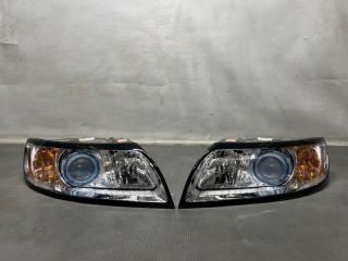 Фара передняя Volvo V50