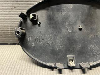 Эмблема передняя Toyota PRIUS ZVW30 2ZR 75311-47011 4 ракурс Эмблема передняя Toyota PRIUS ZVW30 2ZR 75311-47011 4 ракурс