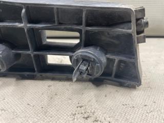 Крепление бампера левое переднее Toyota PRIUS ZVW30 2ZR 52116-47020 5 ракурс