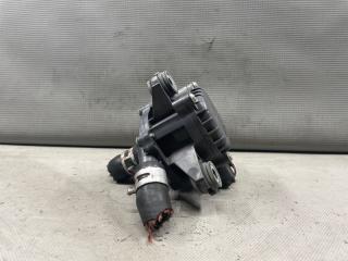 Помпа инвертора Toyota PRIUS ZVW30 2ZR G9040-48020 4 ракурс