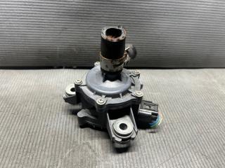 Помпа инвертора Toyota PRIUS ZVW30 2ZR G9040-48020 5 ракурс