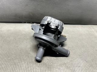 Помпа инвертора Toyota PRIUS ZVW30 2ZR G9040-47090 3 ракурс