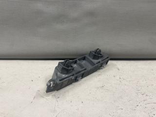 Крепление бампера переднее правое FIT GD1  L13A