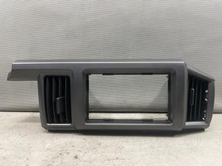 Консоль магнитофона Honda STEPWGN