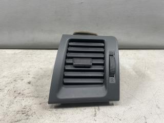 Воздуховод правый Toyota VOXY AZR60, AZR65 1AZ 55650-28120 1 ракурс