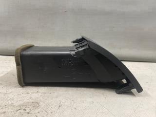 Воздуховод правый Toyota VOXY AZR60, AZR65 1AZ 55650-28120 5 ракурс