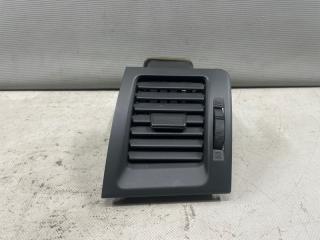 Воздуховод правый Toyota VOXY AZR60, AZR65 1AZ 55650-28120 1 ракурс