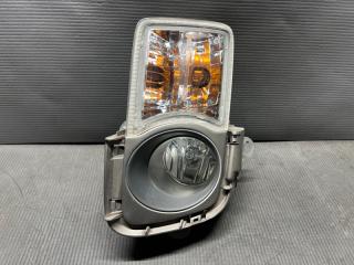 Туманка левая передняя Toyota PRIUS ZVW30 2ZR 81026-0W020, A044633 1 ракурс