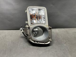 Туманка правая передняя Toyota PRIUS ZVW30 2ZR 81025-0W020, A044633 1 ракурс