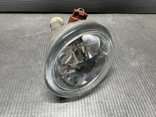 Туманка правая передняя Toyota FUNCARGO NCP20, NCP21, NCP25 1NZ 81211-52050, 52-040 3 ракурс