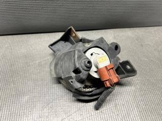 Туманка правая передняя Toyota VOXY AZR60 1AZ 81211-52050, 52-040 5 ракурс