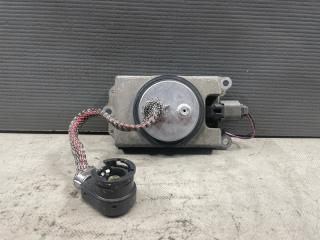 Блок ксенона Mazda MPV LWEW FS W3T11171 3 ракурс