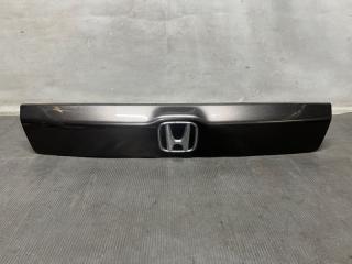 Накладка 5-й двери Honda STREAM