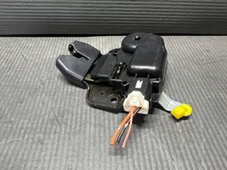 Замок багажника Nissan TIIDA LATIO SC11, SNC11, SJC11 HR15 84631-ED400 2 ракурс
