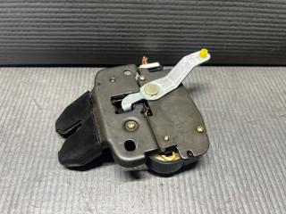 Замок багажника Nissan TIIDA LATIO SC11, SNC11, SJC11 HR15 84631-ED400 5 ракурс