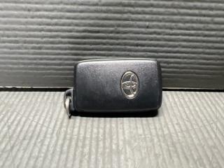 Смарт ключ (чип ключ) Toyota PRIUS