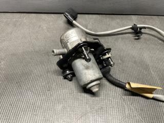 Вакуумный насос тормозной системы Volkswagen TOURAN 1TCTH CTH 1J0 612 1810 2 ракурс