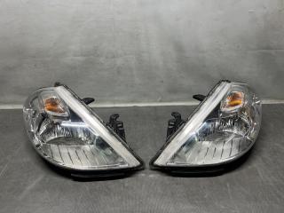 Фара передняя Nissan TIIDA