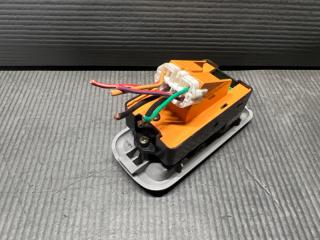 Пульт стеклоподъемника правый передний Mazda BONGO FRIENDEE SGLR, SG5W, SGEW, SGL5 WL-T S54N6635052 5 ракурс