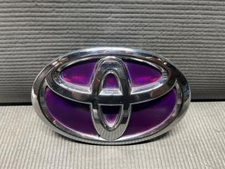 Эмблема передняя Toyota PRIUS ZVW30 2ZR 75311-47011 1 ракурс Эмблема передняя Toyota PRIUS ZVW30 2ZR 75311-47011 1 ракурс
