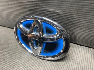 Эмблема передняя Toyota PRIUS ZVW30 2ZR 75311-47011 3 ракурс Эмблема передняя Toyota PRIUS ZVW30 2ZR 75311-47011 3 ракурс