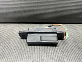 Кнопка открывания багажника Toyota VOXY
