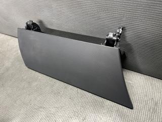 Крышка бардачка левая передняя Toyota VOXY AZR60 1AZ 55042-28030 2 ракурс Крышка бардачка левая передняя Toyota VOXY AZR60 1AZ 55042-28030 2 ракурс