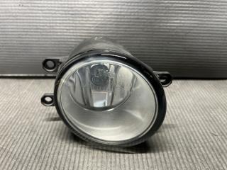 Запчасть туманка передняя правая Toyota VITZ