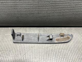 Заглушка полоза сдвижной двери правая задняя Toyota ALPHARD ANH10 2AZ 68373-58010 5 ракурс
