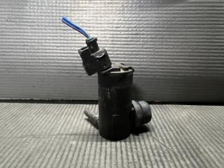 Мотор бачка омывателя Toyota VOXY AZR60, AZR65 85330-60140 1 ракурс