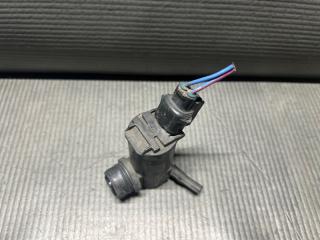 Мотор бачка омывателя Toyota VOXY AZR60, AZR65 85330-60140 3 ракурс