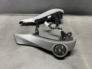 Кнопки на руль Toyota PRIUS ZVW30 2ZR 2 ракурс Кнопки на руль Toyota PRIUS ZVW30 2ZR 2 ракурс