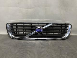 Запчасть решетка Volvo V50