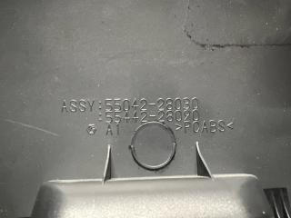 Крышка бардачка левая передняя Toyota NOAH AZR60 1AZ 55042-28030 5 ракурс Крышка бардачка левая передняя Toyota NOAH AZR60 1AZ 55042-28030 5 ракурс