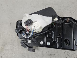 Доводчик двери правый задний Toyota ESTIMA ACR50 426110-10112 2 ракурс