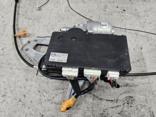 Доводчик двери левый задний Mazda BIANTE CCFFW, CCEFW, CCEAW, CC3FW LF C275733L1 2 ракурс