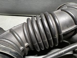 Патрубок воздушн.фильтра Nissan SERENA C25 MR20 16576-CY000 3 ракурс