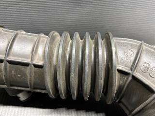 Патрубок воздушн.фильтра Honda STEPWGN RG1 K20A 17228RTA000 5 ракурс