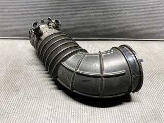 Патрубок воздушн.фильтра Honda STEPWGN RG1 K20A 17228RTA000 5 ракурс