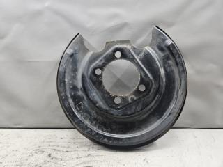 Кожух ступицы левый задний Toyota PRIUS ZVW30 2ZR 47882-12071 1 ракурс Кожух ступицы левый задний Toyota PRIUS ZVW30 2ZR 47882-12071 1 ракурс