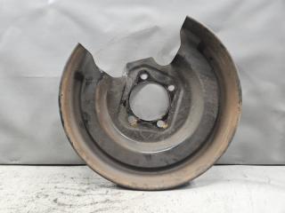 Кожух ступицы левый задний Toyota PRIUS ZVW30 2ZR 47882-12071 3 ракурс Кожух ступицы левый задний Toyota PRIUS ZVW30 2ZR 47882-12071 3 ракурс