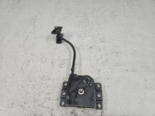 Крепление запасного колеса Toyota WISH