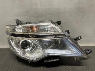 Фара передняя правая Nissan SERENA