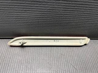 Катафот в бампер правый задний Toyota WISH ZNE10 1ZZ 53-17601 5 ракурс
