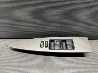 Пульт стеклоподъемника передний правый Toyota AVENSIS