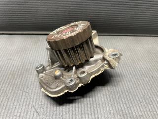 Помпа Honda STREAM RN1, RN2 D17A 3 ракурс