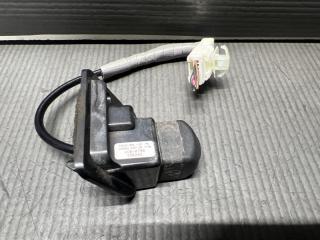 Камера заднего вида Honda STREAM RN6, RN7, RN8, RN9 R18A 39530-SMA-J01-M1 2 ракурс